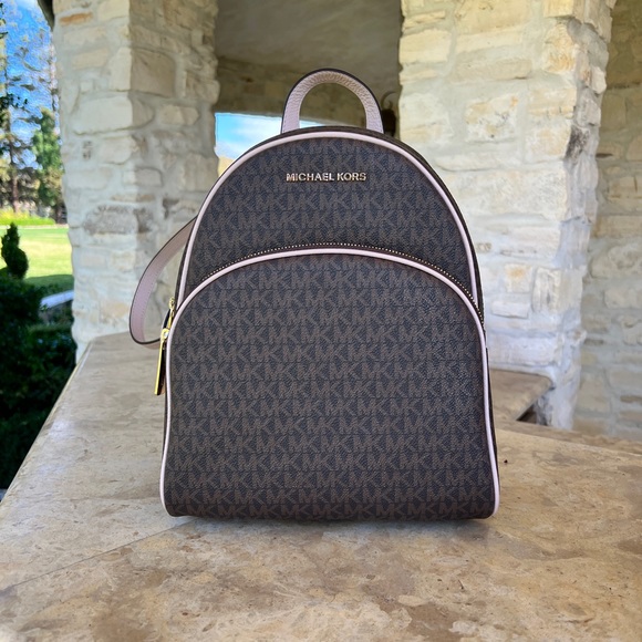 Michael Kors Md signature Abbey backpack&wallet set Brown soft pink NWT - Picture 3 of 15